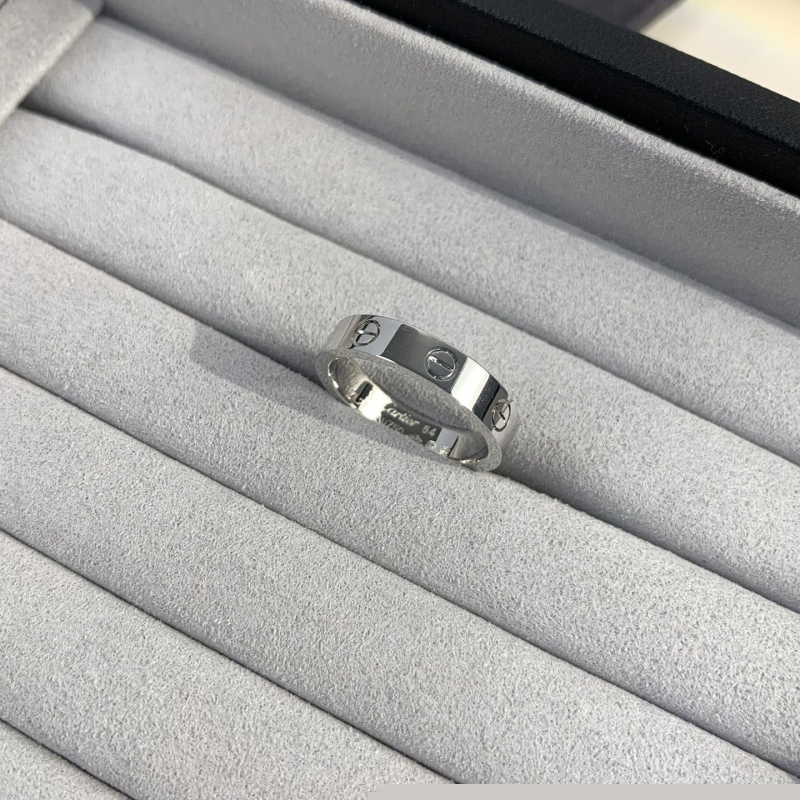 Ba*len*cia*ga rings
